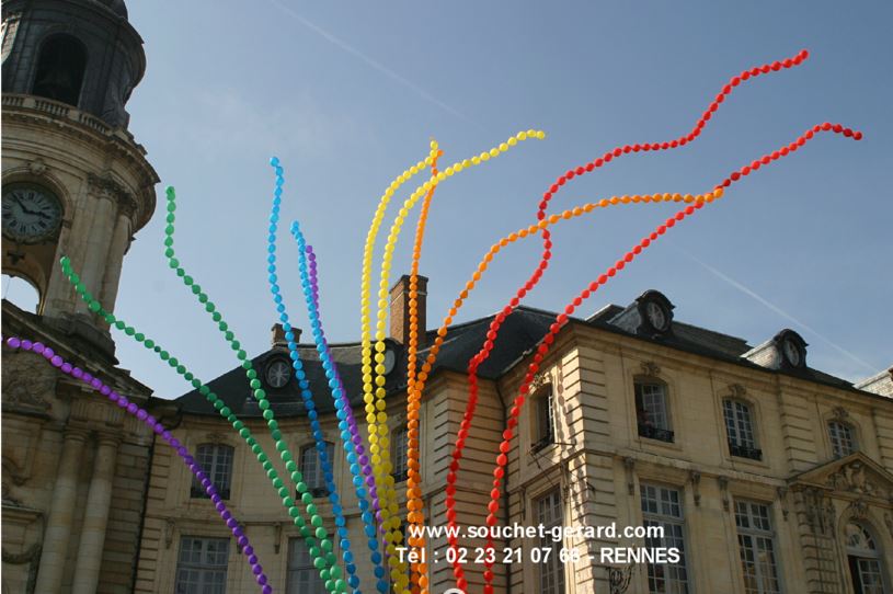 colonnes place de la mairie