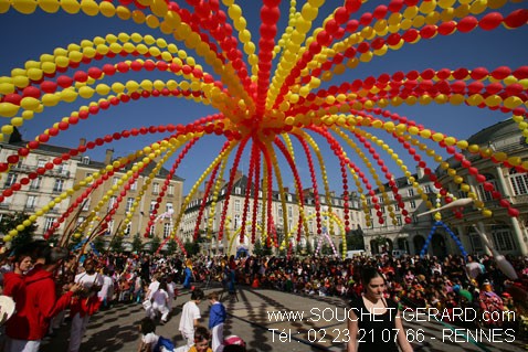 Chapiteau de ballons - Place de la Mairie - Rennes