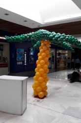 Vignette de De l'exotisme au centre commercial